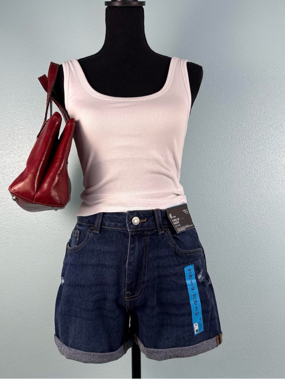 NWT Primark Denim Co. Dark Wash Jean Shorts Women’s Size 6